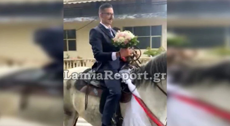 Γαμπρός με άλογο: Ένας παραδοσιακός γάμος στο Λιανοκλάδι