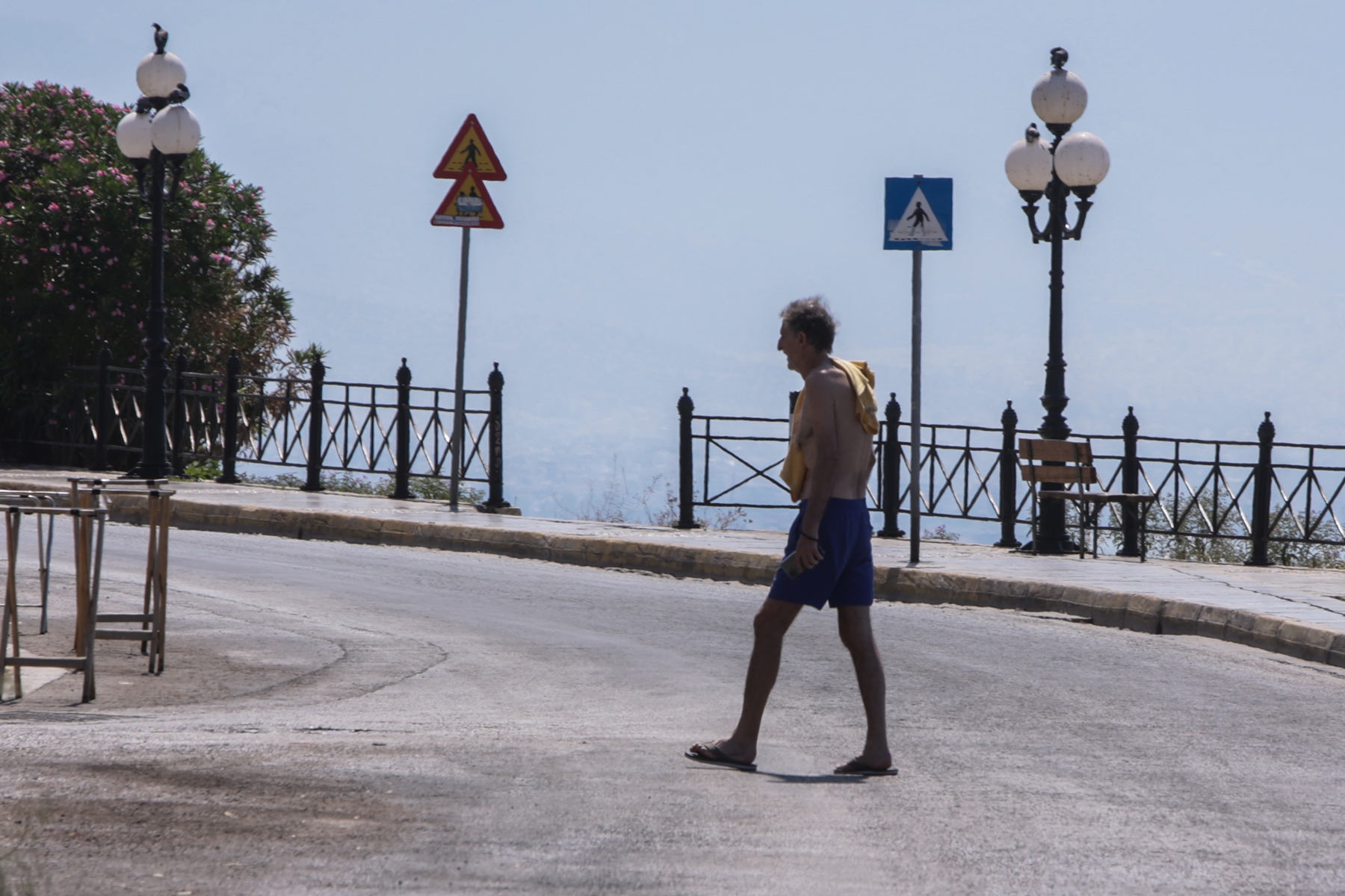 Τέταρτη δόση εμβολίου – Ελλάδα: Ποιοι πρέπει να την κάνουν και πότε