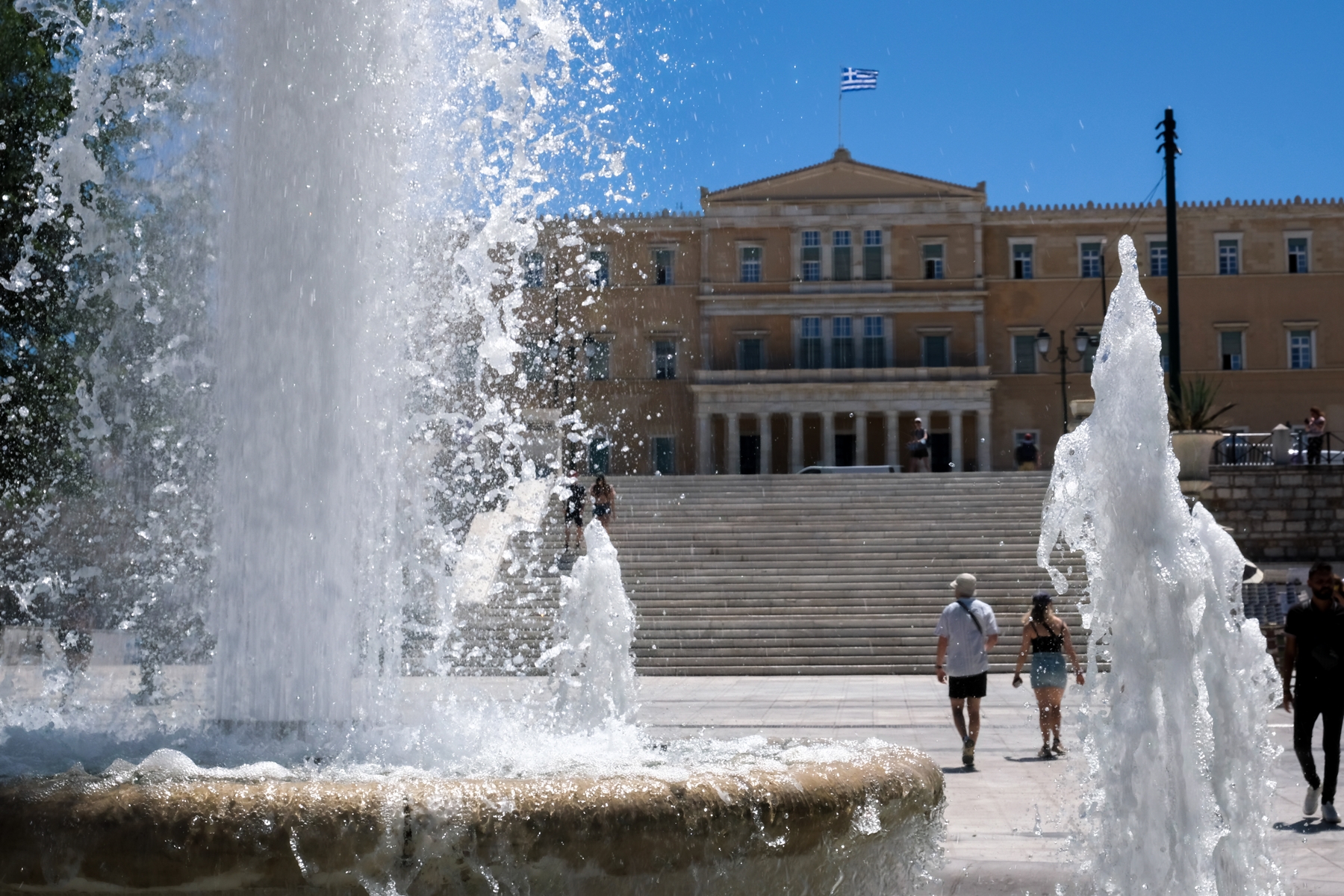 Κρούσματα σήμερα Ελλάδα 4/7: Ενημέρωση ΕΟΔΥ για τον κορονοϊό