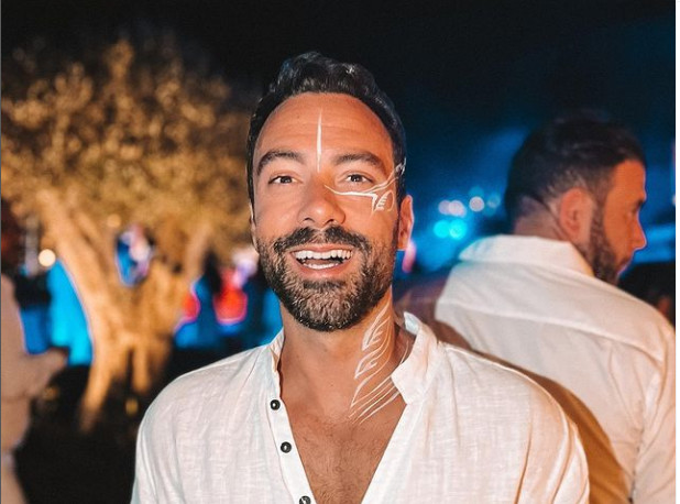 Σάκης Τανιμανίδης instagram: Δείτε το νέο look του παρουσιαστή