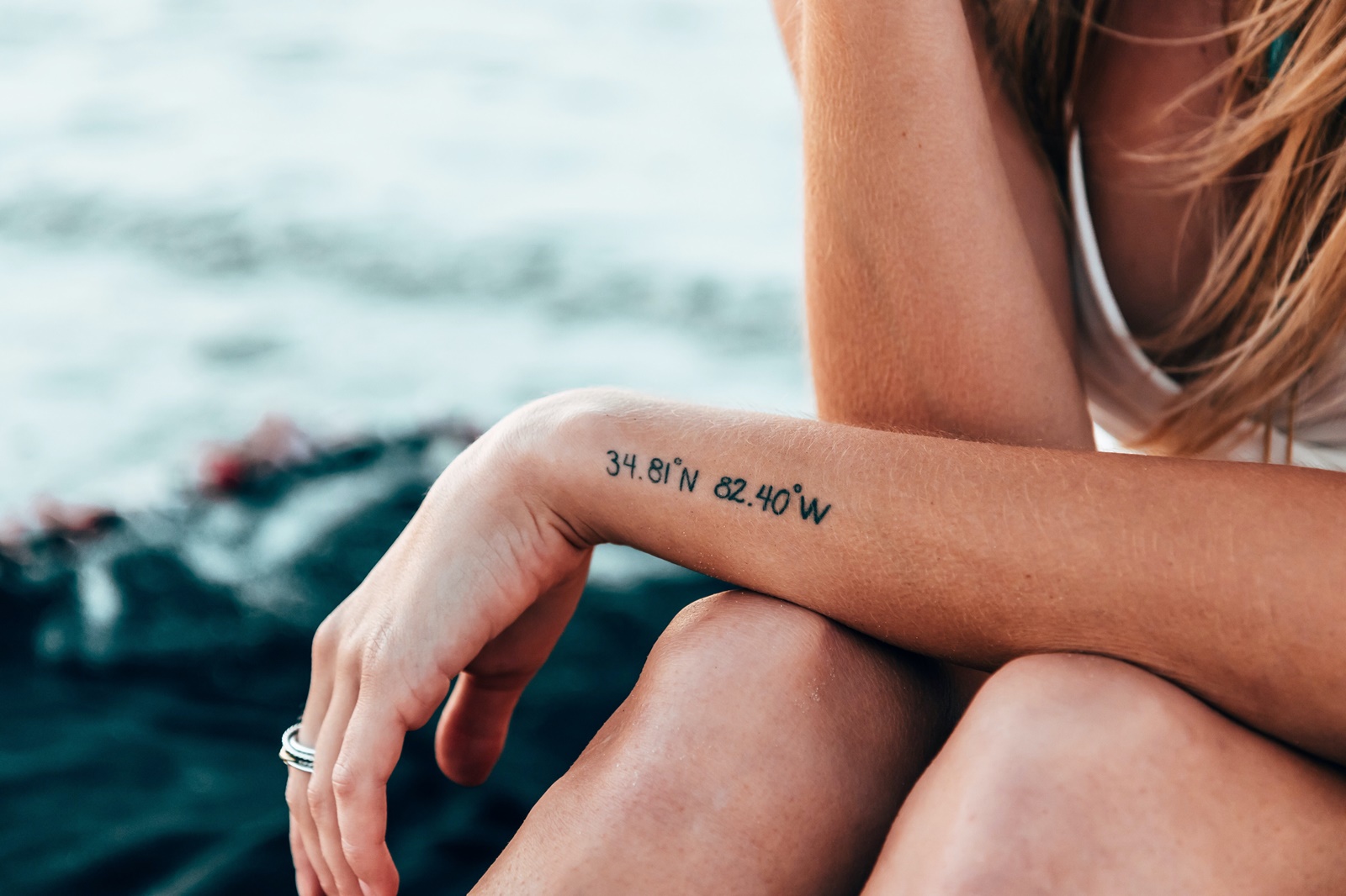 Τατουάζ καλοκαίρι: Ο πλήρης οδηγός φροντίδας για το δέρμα