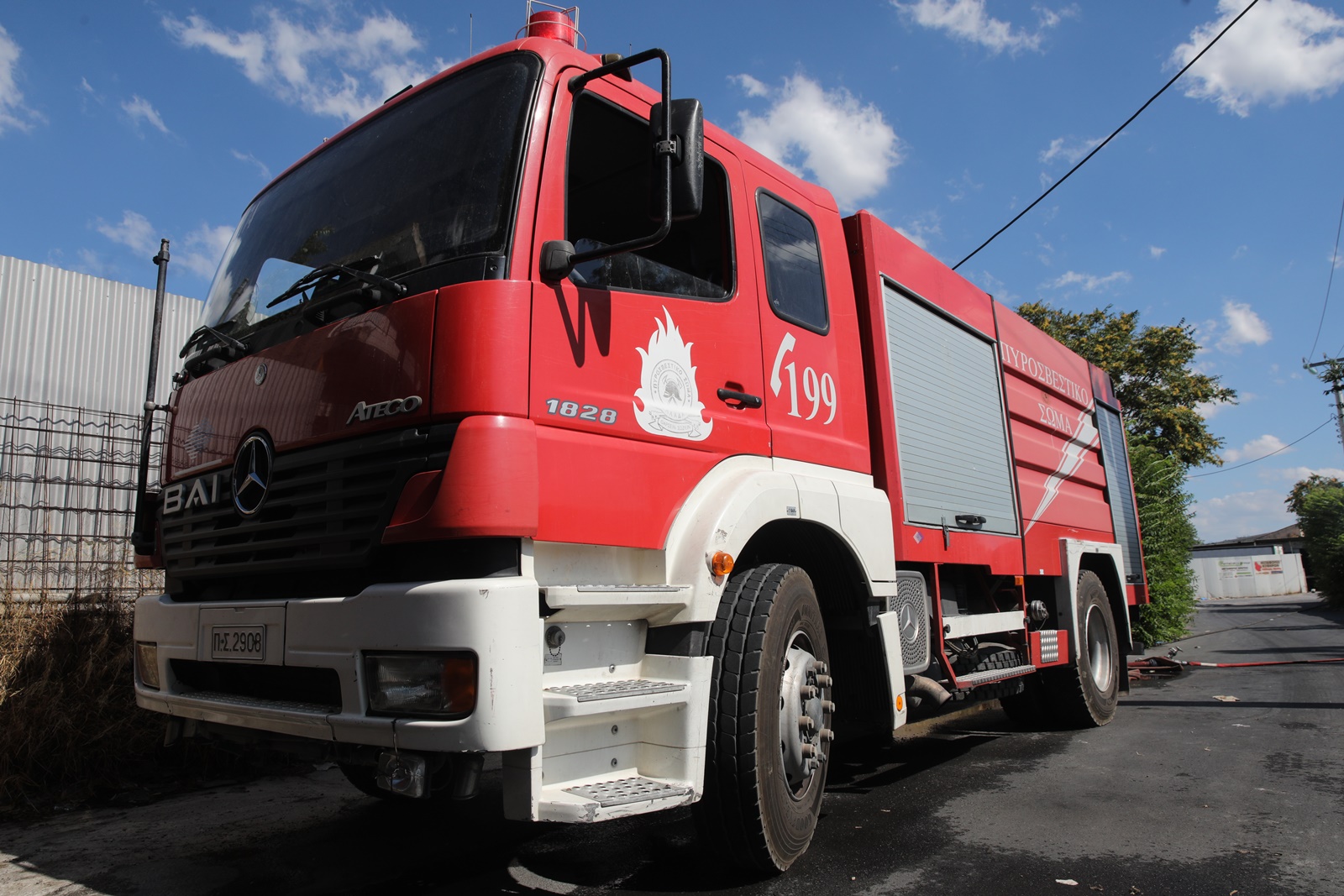 Φωτιά σε φορτηγό – Εγνατία Οδός: Στις φλόγες παραδόθηκε μία μπετονιέρα