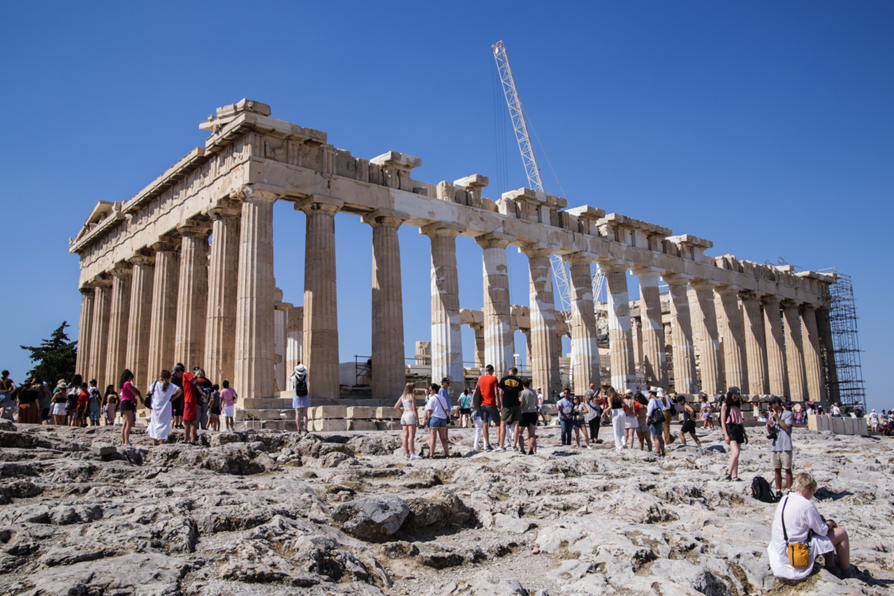 Τουρίστες Ακρόπολη:  Στα επίπεδα του 2019 οι επισκέψεις