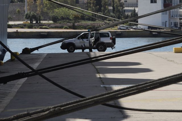 Τραγωδία στην Άνδρο: Γυναίκα έπεσε με το αυτοκίνητο στη θάλασσα