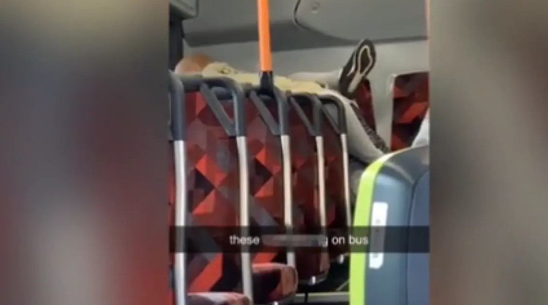 Σεξ σε λεωφορείο: Δεν πίστευαν στα μάτια τους επιβάτες στη Μελβούρνη