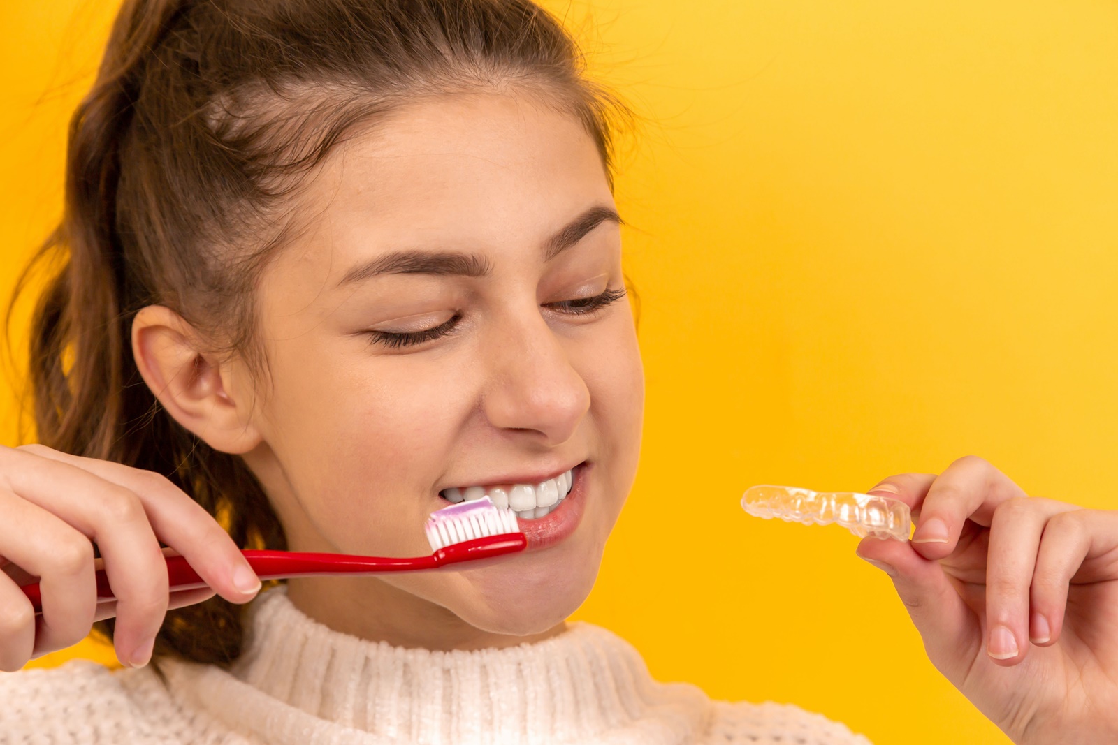 Σωστή φροντίδα δοντιών: 10 συμβουλές για καλύτερη περιποίηση