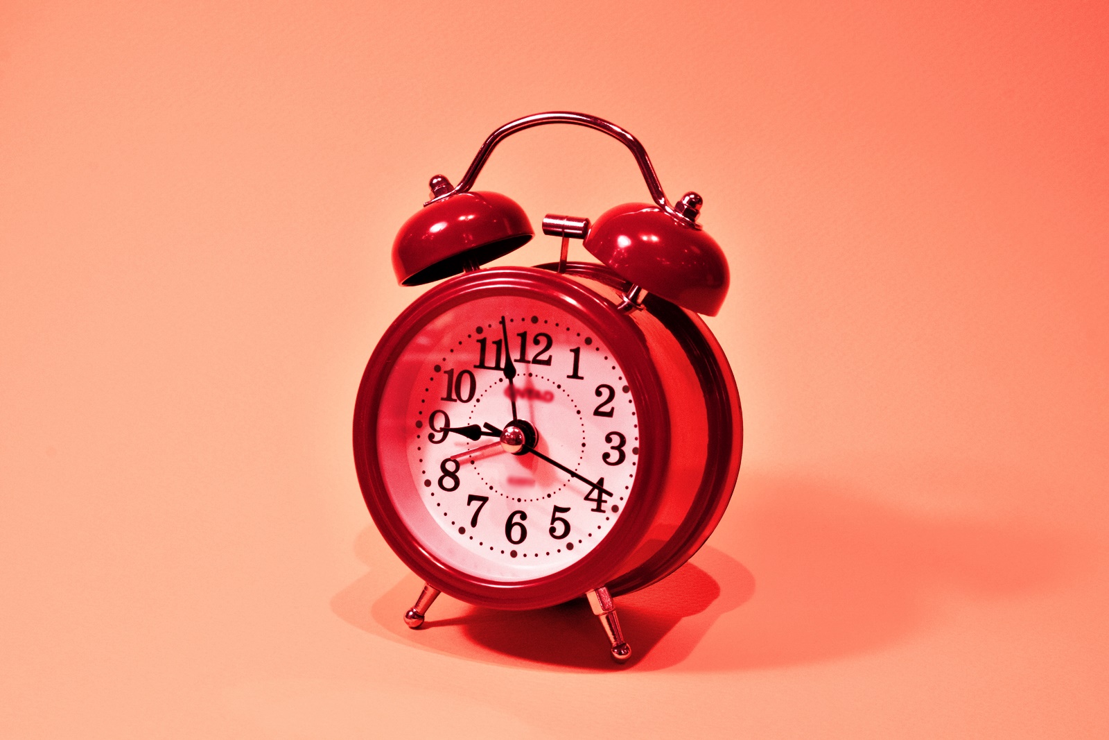 Πώς να ξυπνάω το πρωί: 4 βασικές συμβουλές για ταχύτερη αφύπνιση