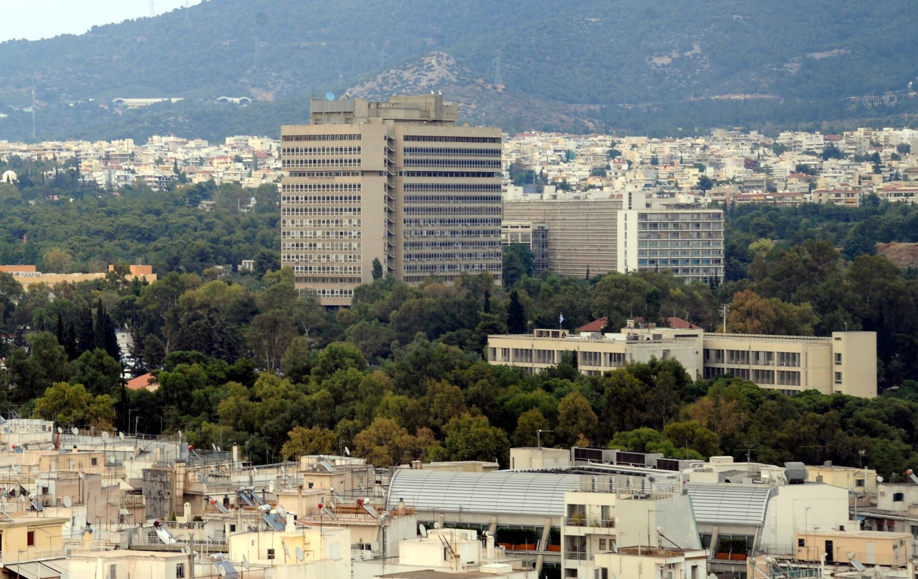 Προ των πυλών νέα ρύθμιση για τα καταπατημένα δημόσια ακίνητα