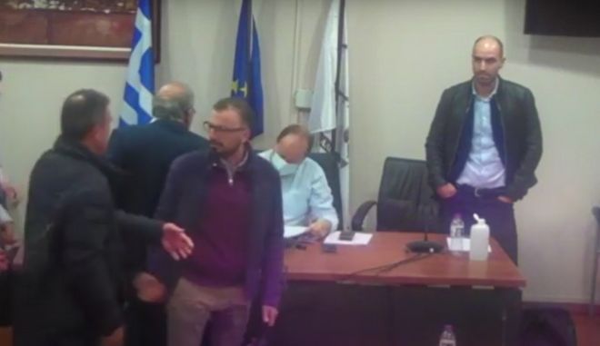 Δημοτικό Συμβούλιο Αλεξανδρούπολης: Ο κακός χαμός – Βίντεο