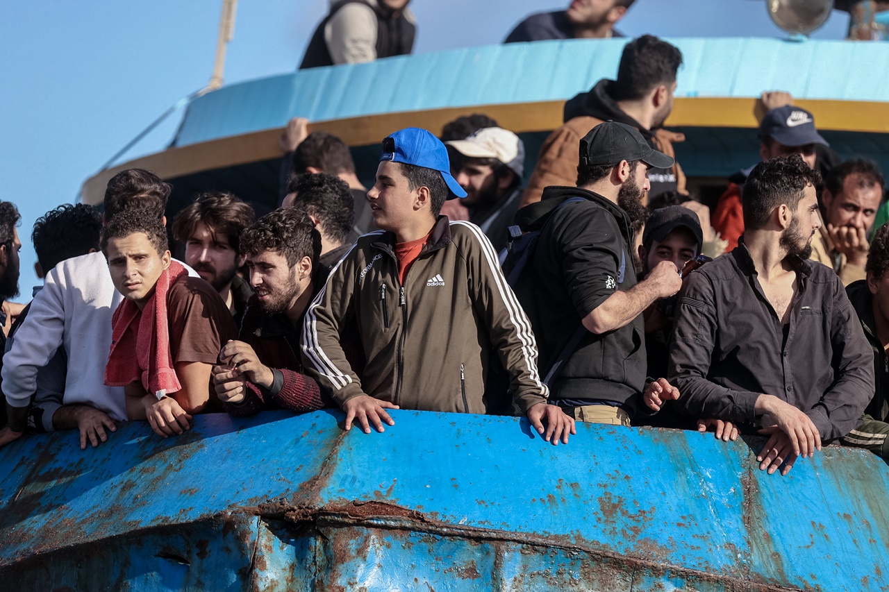 Μετανάστες Παλαιοχώρα: Επιστολή Μηταράκη στην Κομισιόν