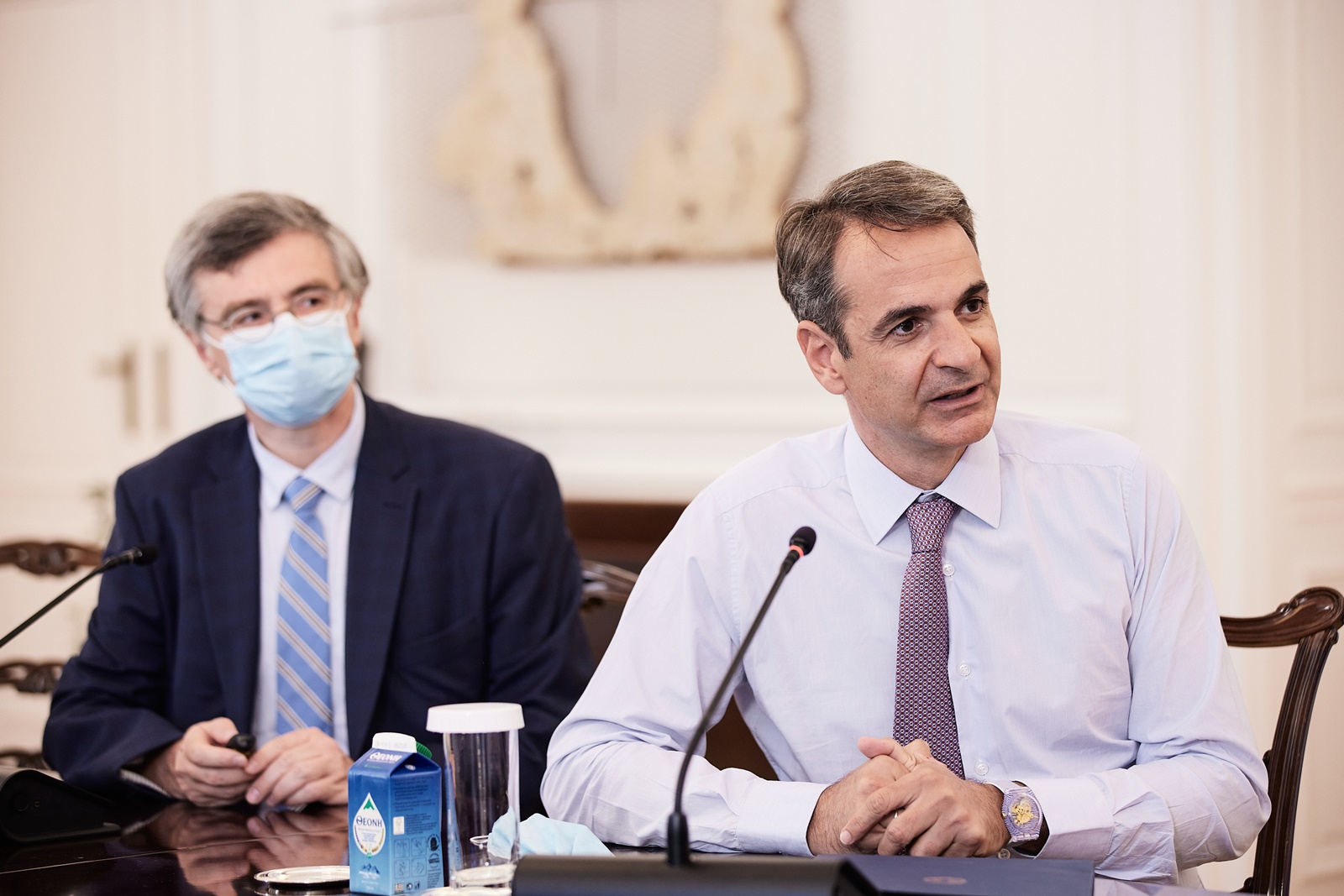 Εμβόλιο γρίπης – Μητσοτάκης: Το κοινό μήνυμα πρωθυπουργού – Τσιόδρα
