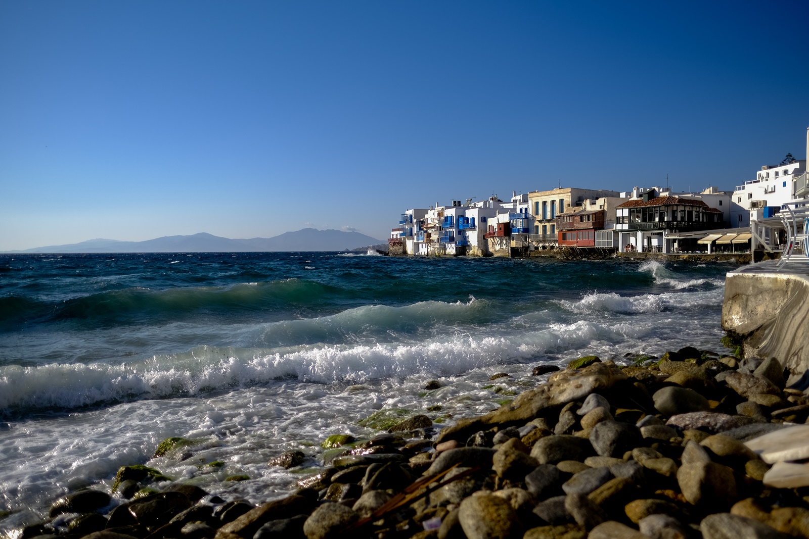 Ελληνικός τουρισμός – έσοδα 2022: Ξεπερνούν τα 18 δισ.