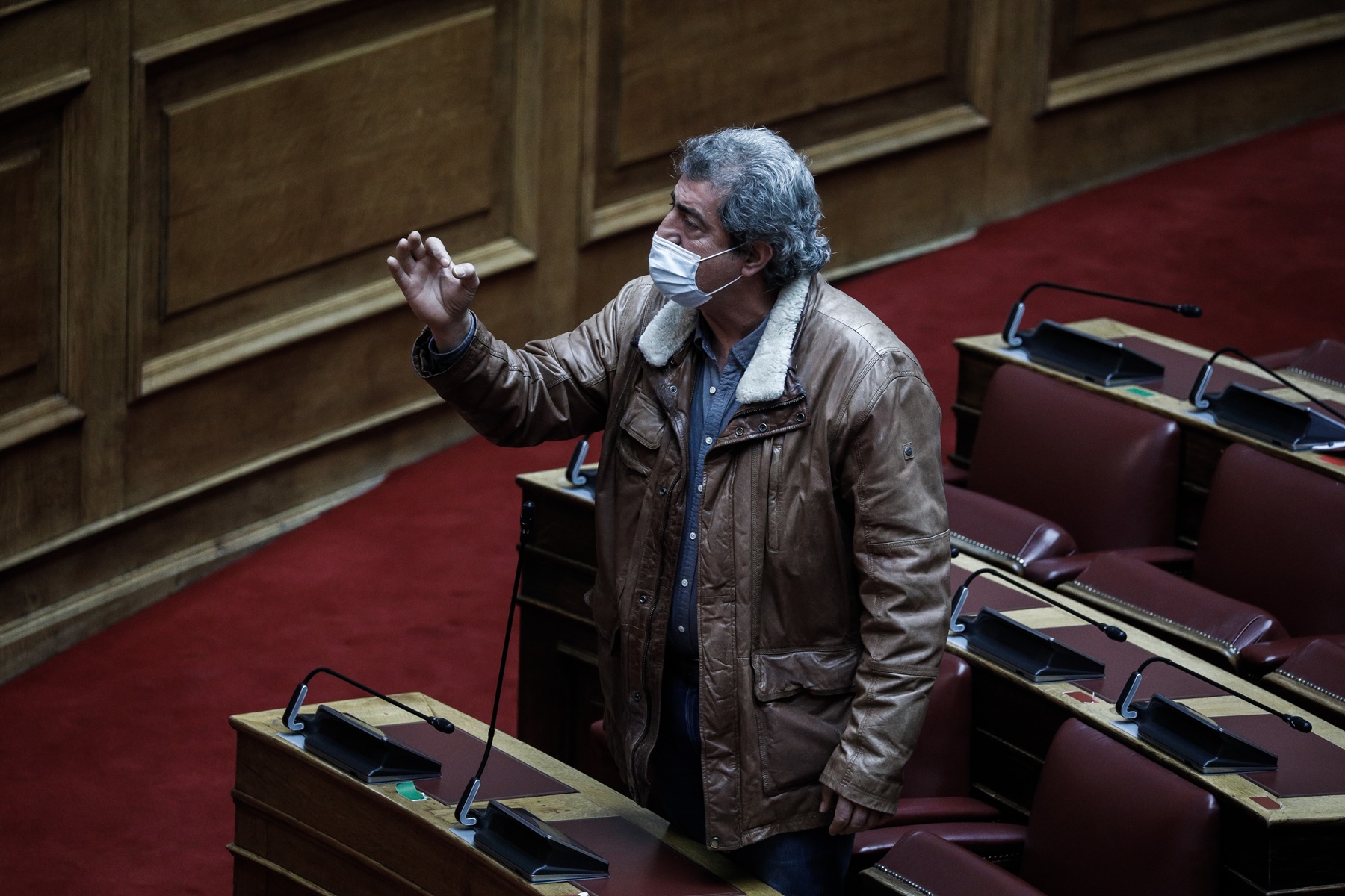 Πολάκης – Μαρκόπουλος Βουλή: Θερμό επεισόδιο για τις παρακολουθήσεις