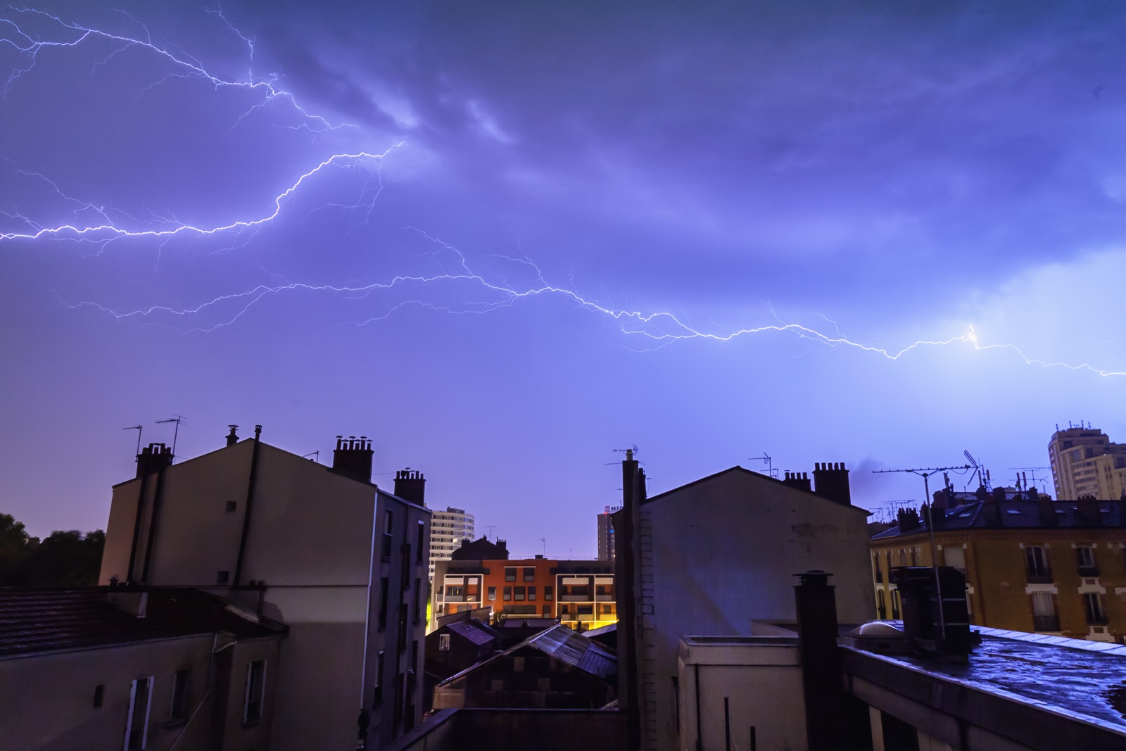 Καιρός σήμερα 8/12: Η πρόγνωση της ΕΜΥ