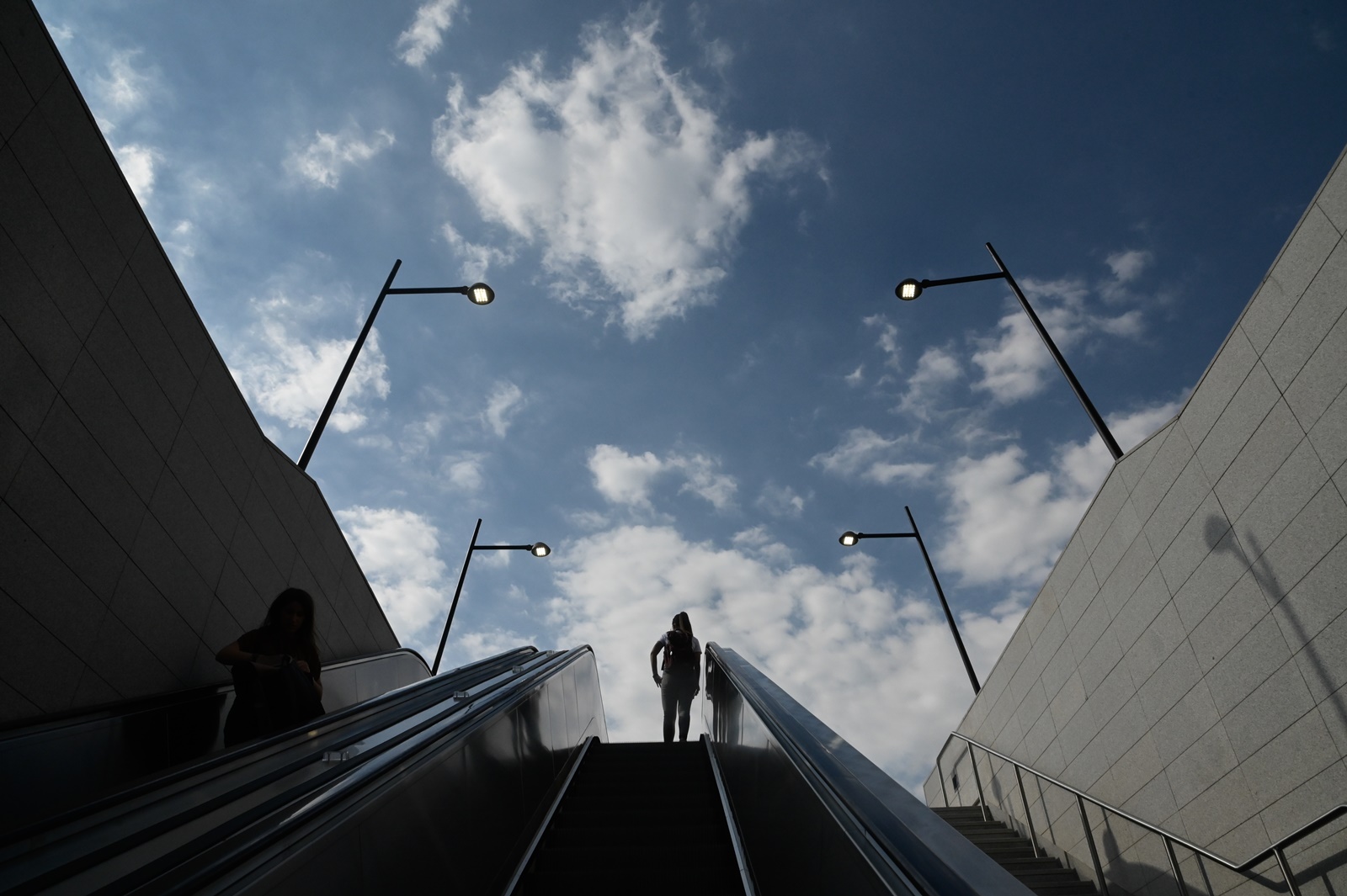 Δρομολόγια μετρό – παραμονή Πρωτοχρονιάς 2023: Πώς θα κινηθούν αύριο τα ΜΜΜ
