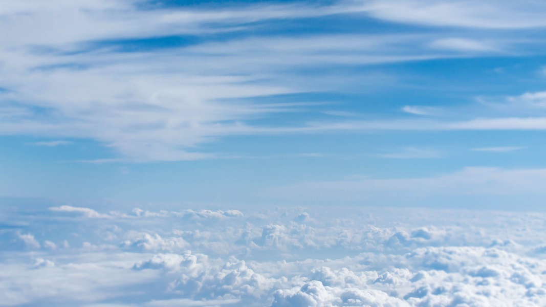 Σύννεφα σαν κύματα: Σπάνιο φαινόμενο «Kelvin-Helmholtz» στον ουρανό