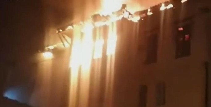 Φωτιά Σιδηρόκαστρο – ξυλόσομπα: Τρομακτικές εικόνες σε σπίτι