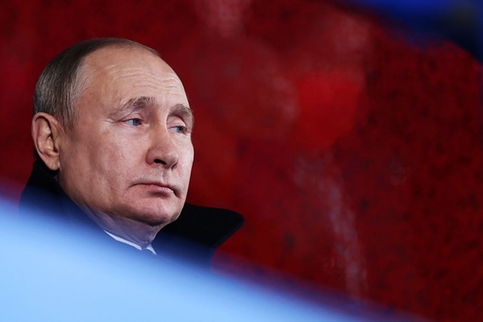 Ο Πούτιν έξαλλος: «Γιατί κάνεις τον χαζό;»