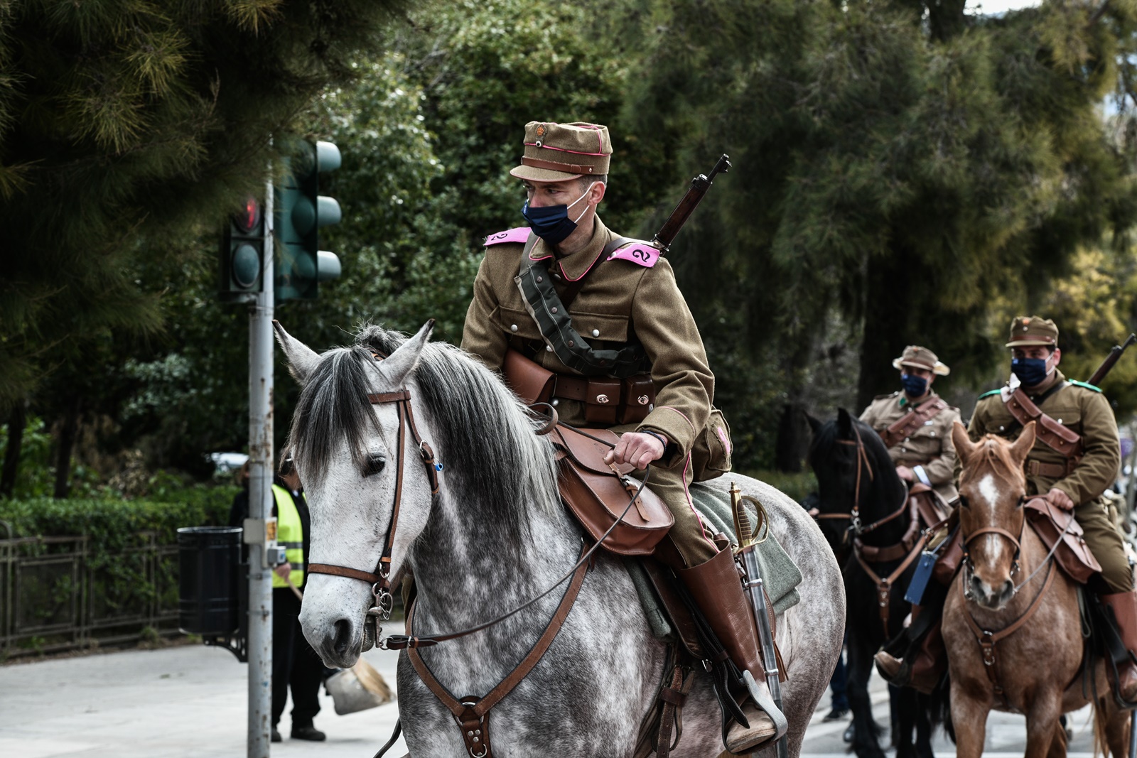 Άλογα στην Πανεπιστημίου: Μοναδικό θέαμα τα ξημερώματα