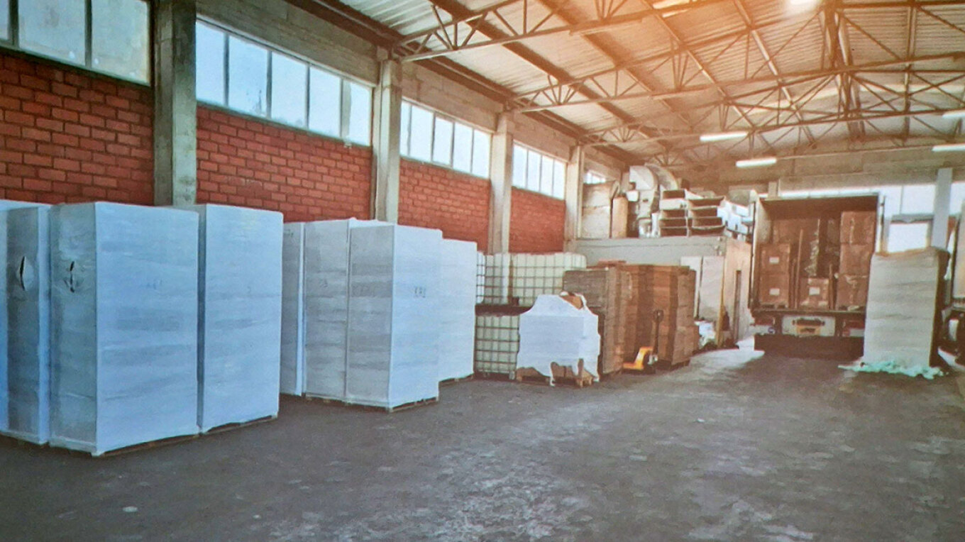 Εργοστάσιο λαθραίων τσιγάρων στη Χαλκιδική – 24ωρη γραμμή παραγωγής