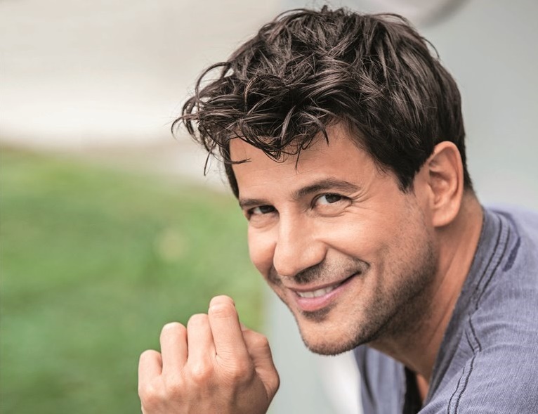 ALEXIS GEORGOULIS 1