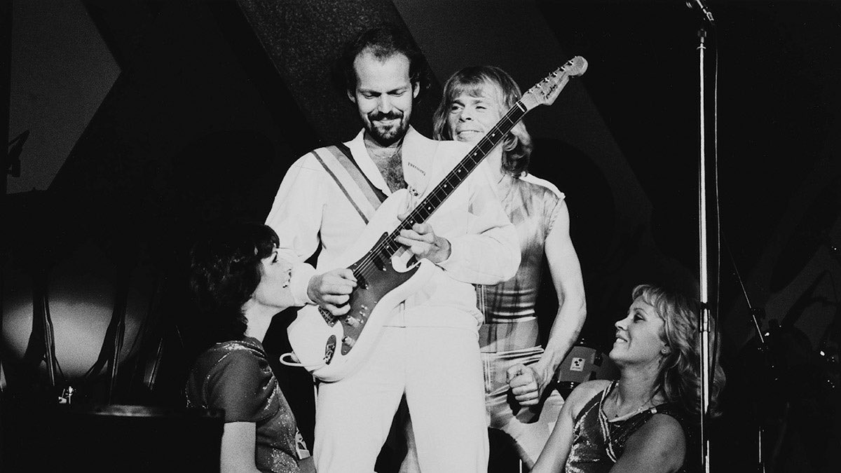 ABBA κιθαρίστας: Πέθανε ο θρυλικός Lasse Wellander