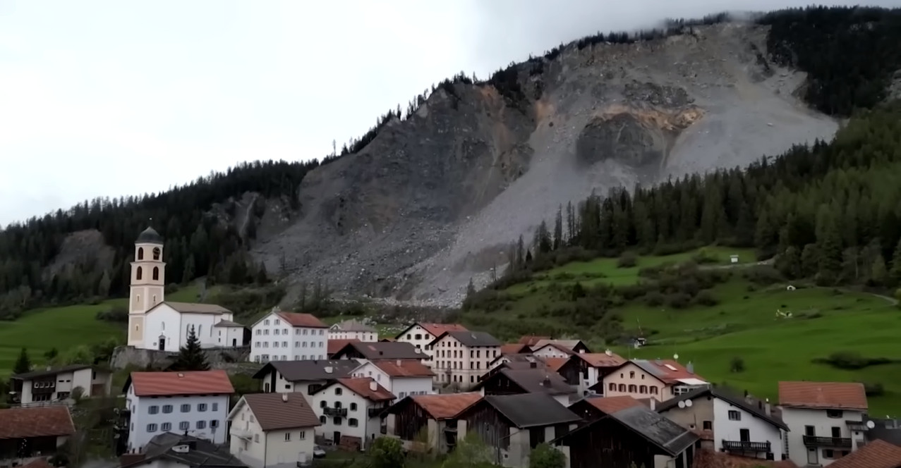 Κατολίσθηση Ελβετία: Χωριό γλίτωσε παρά τρίχα την καταστροφή