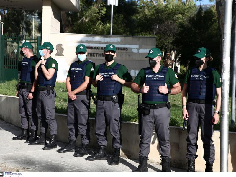 Μηταράκης Πανεπιστημιακή Αστυνομία: Καταργείται ο θεσμός – Η φύλαξη των ΑΕΙ περνάει στους πρυτάνεις