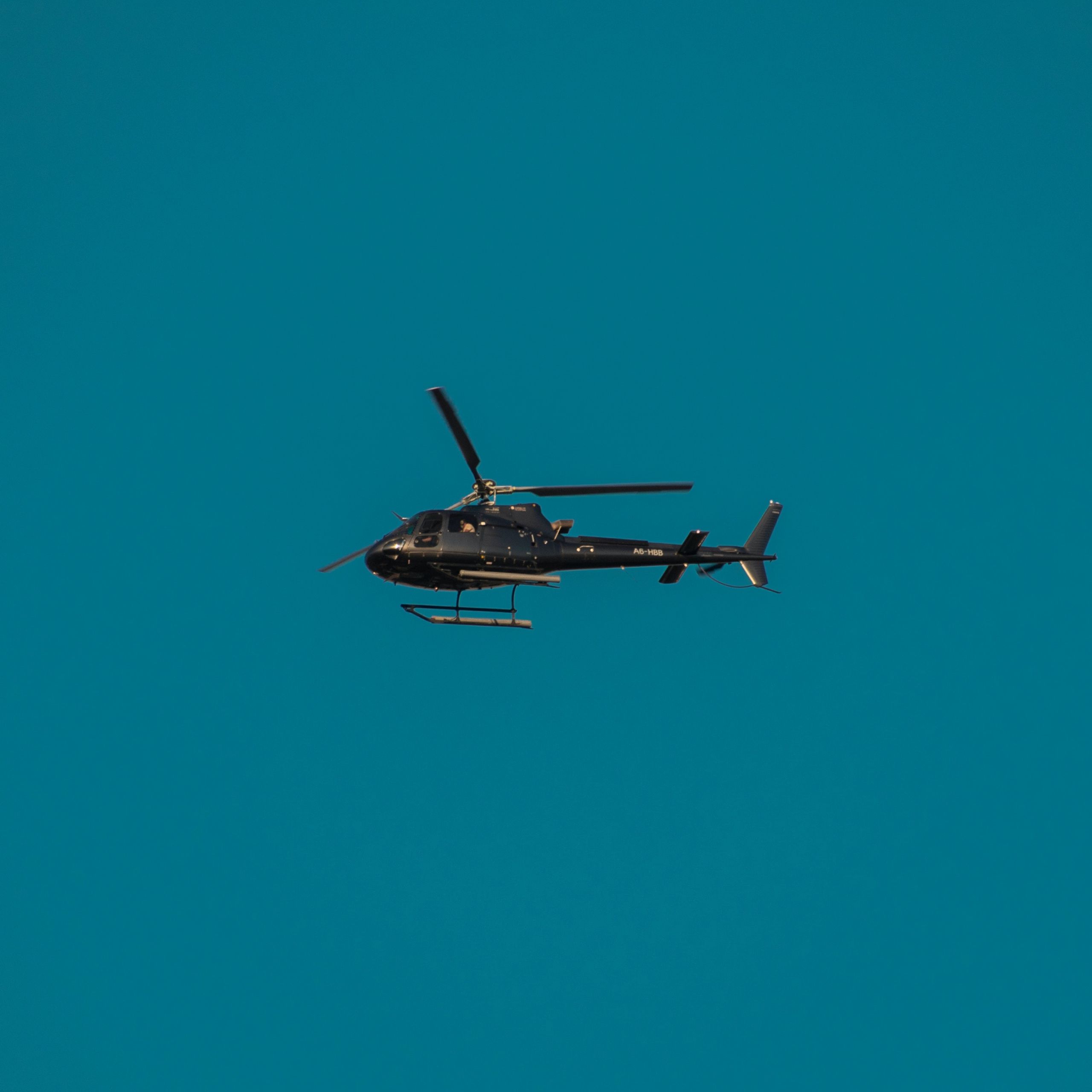 Σάμος ελικόπτερο – πτώση: Συναγερμός στο νησί