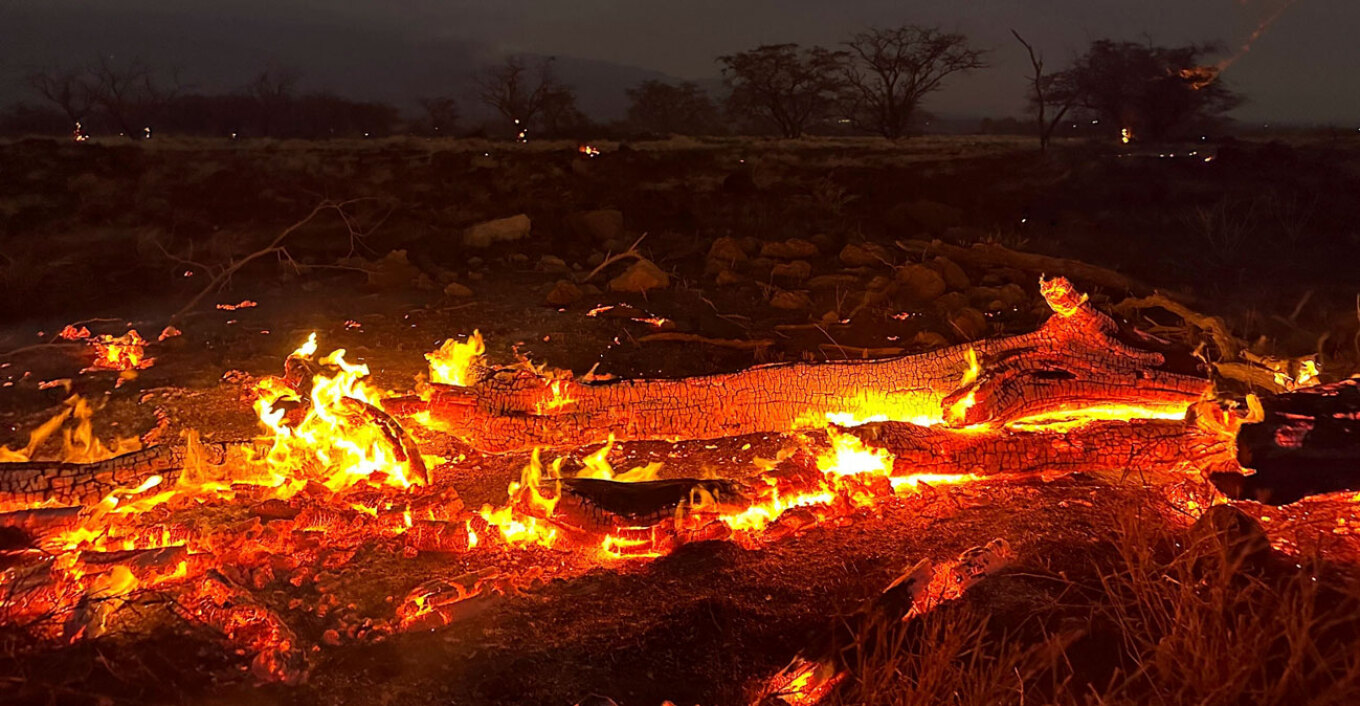 Χαβάη φωτιά: «Δεν μας είπαν να φύγουμε»