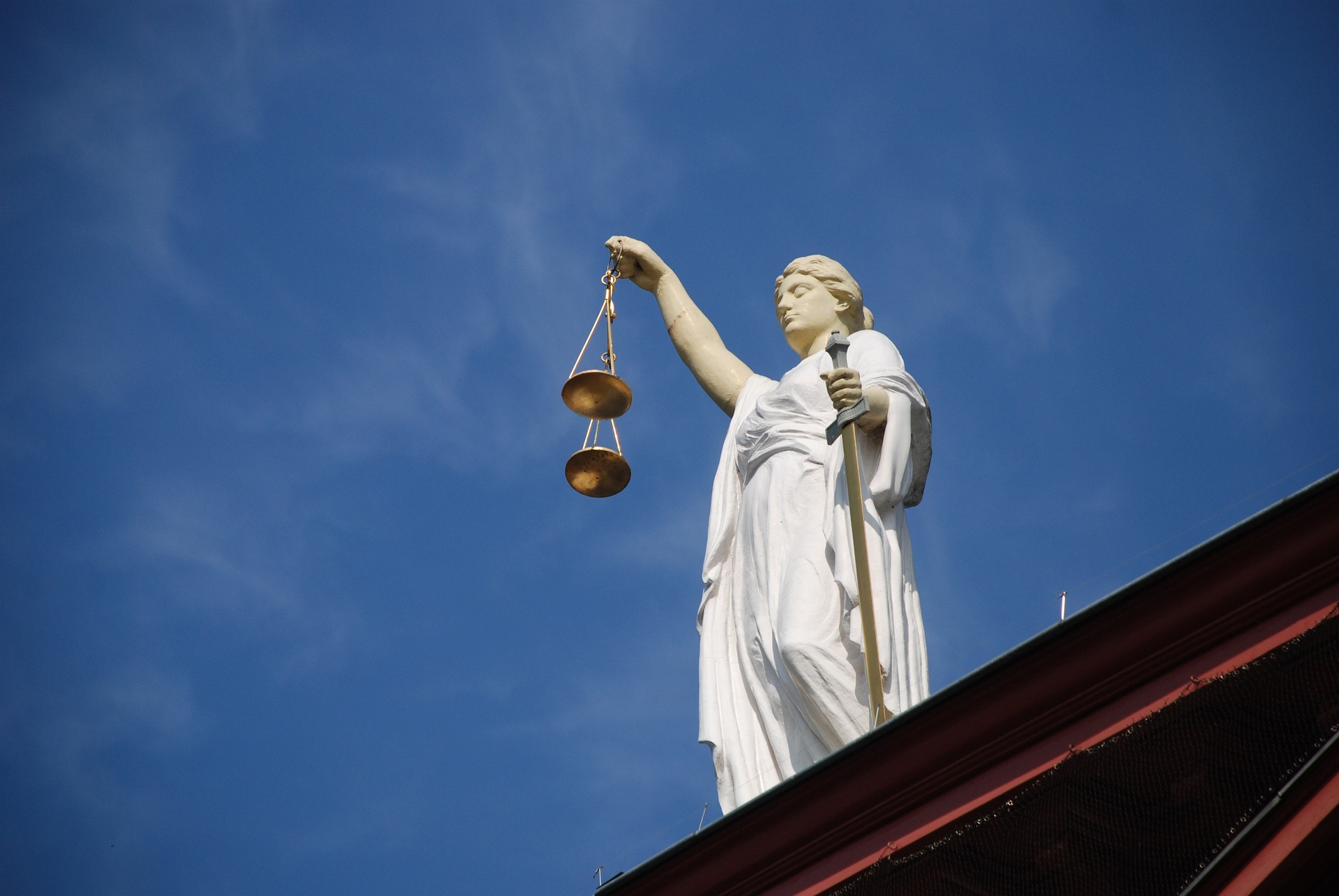 Αναδρομικά δικαστικών: Τι σημαίνει η απόφαση του Ελεγκτικού Συνεδρίου – Αντίδραση για τις συντάξεις