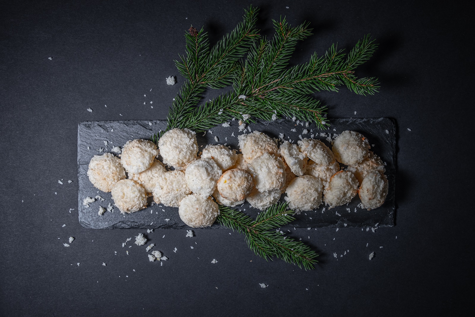Εύκολοι κουραμπιέδες συνταγή: Θέλεις μόνο 5 μόνο υλικά και… γιορτινή διαθεση