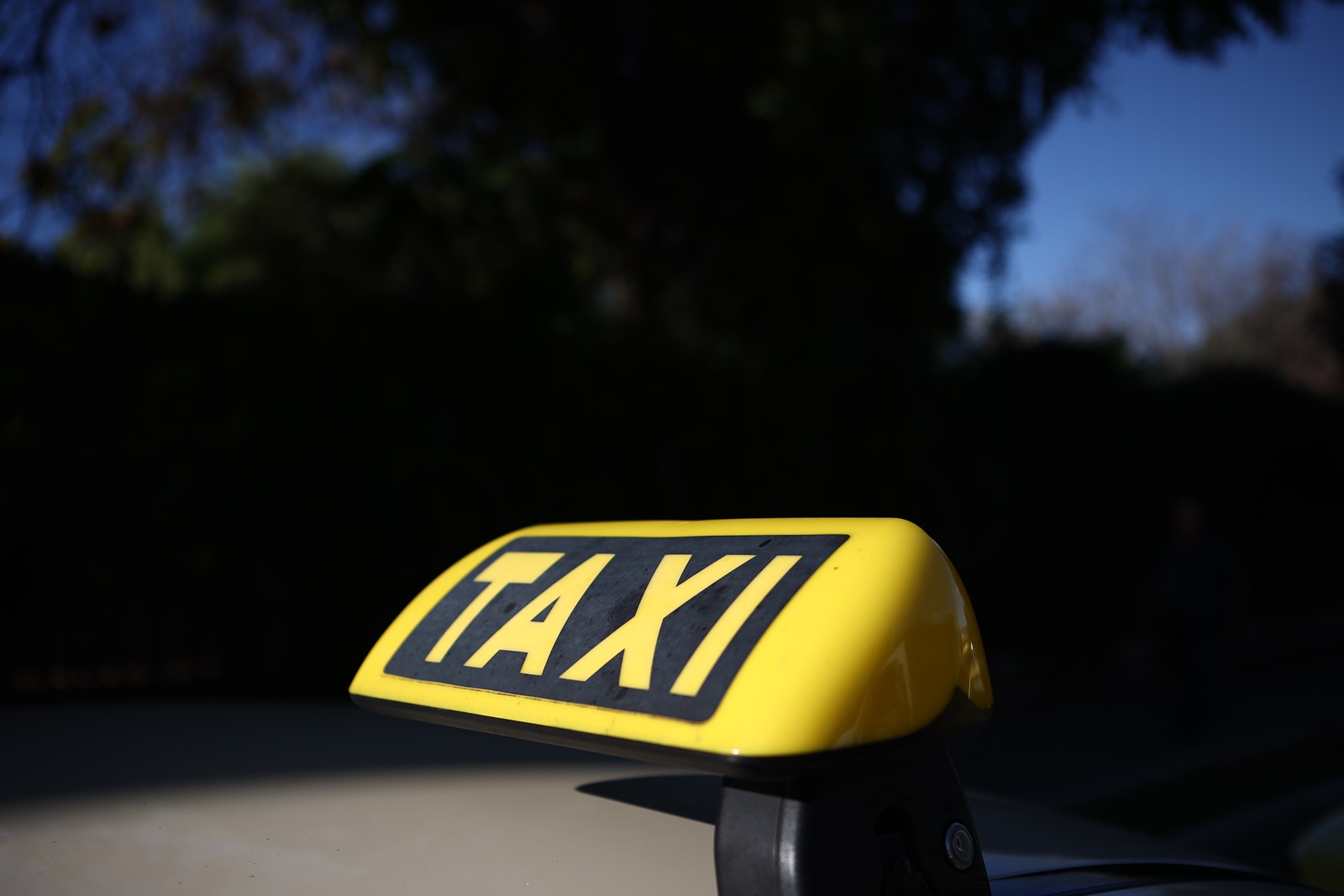 Ταξί απεργία σήμερα 22/11: Τραβούν χειρόφρενο οι οδηγοί
