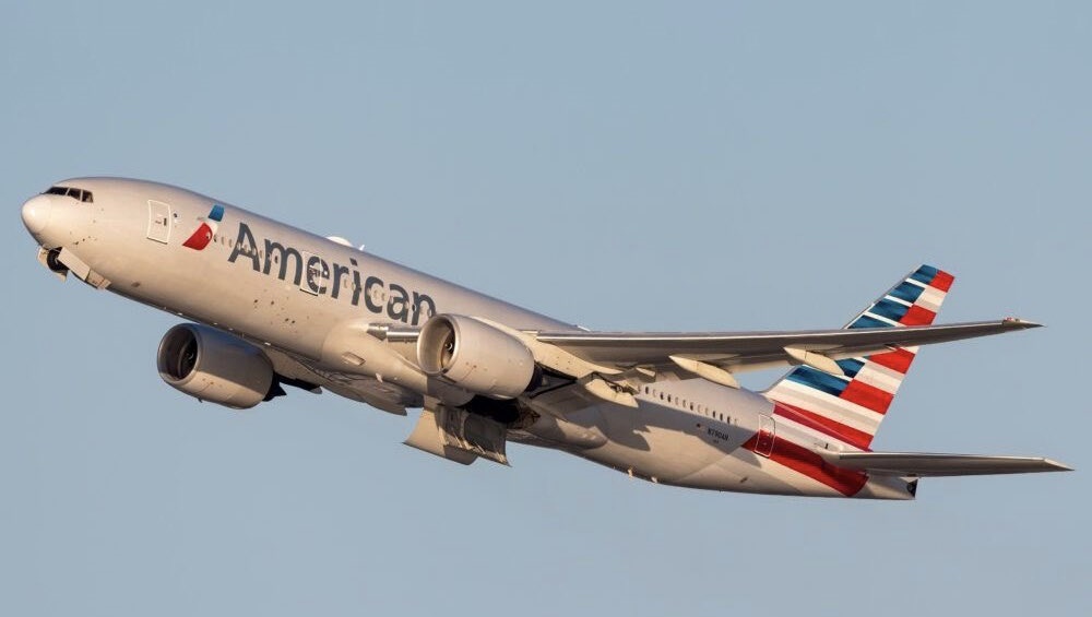 Μεθυσμένη σε πτήση: Έξαλλη επιβάτης με την American Airlines
