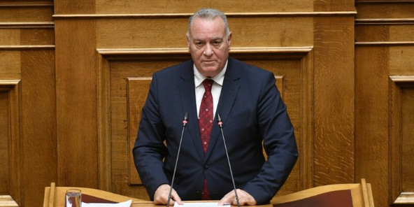 Ο Σταύρος Μιχαηλίδης είναι πρώτος βουλευτής του ΠΑΣΟΚ που λέει «όχι» στο νομοσχέδιο για τα ομόφυλα ζευγάρια