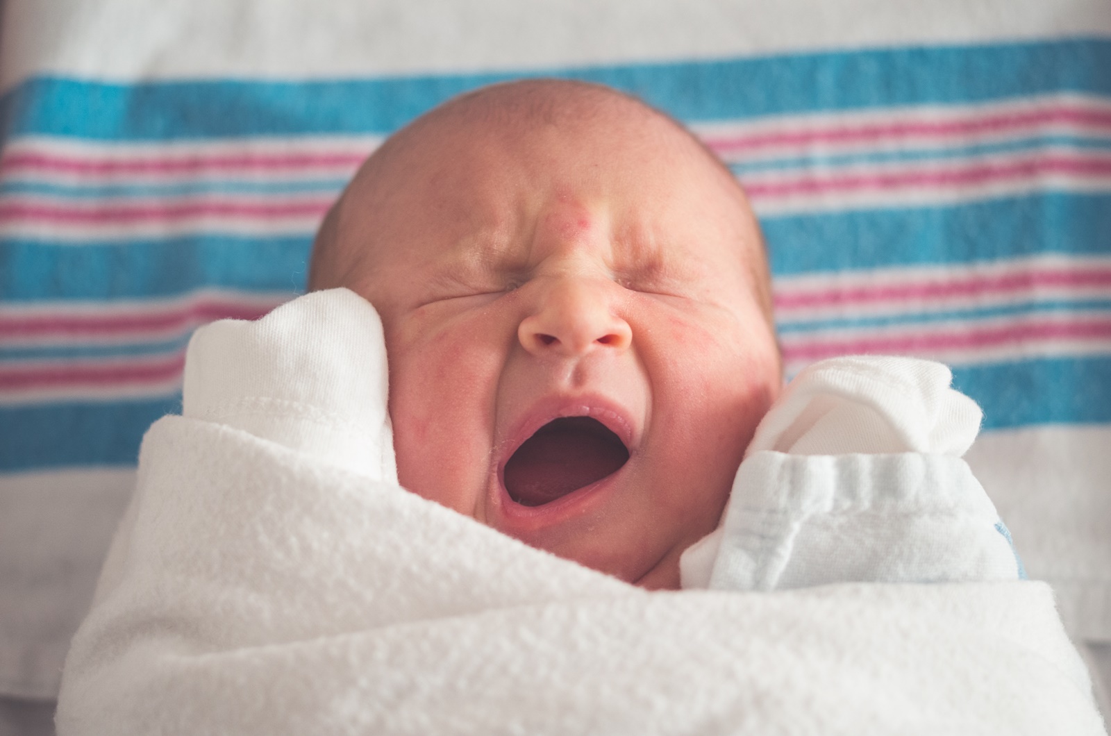Το πρώτο μωρό του 2024: Μια Κρητικοπούλα σκόρπισε χαρά!