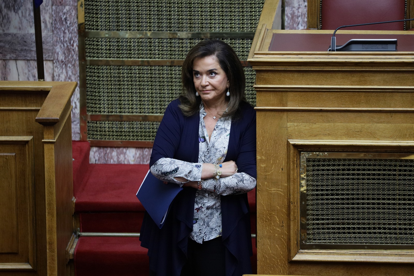ΣΥΡΙΖΑ εξελίξεις: “Το κόμμα πάει για διάλυση”, λέει η Ντόρα