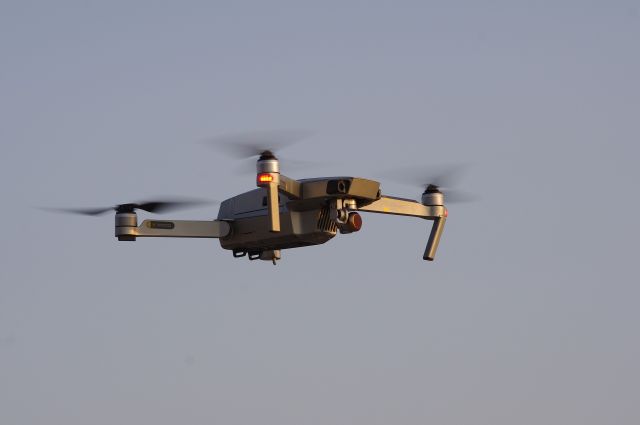Συμμορία με… drone και φιμέ λιμουζίνες: Εισέβαλαν σε σπίτια και τραυμάτισαν αστυνομικό