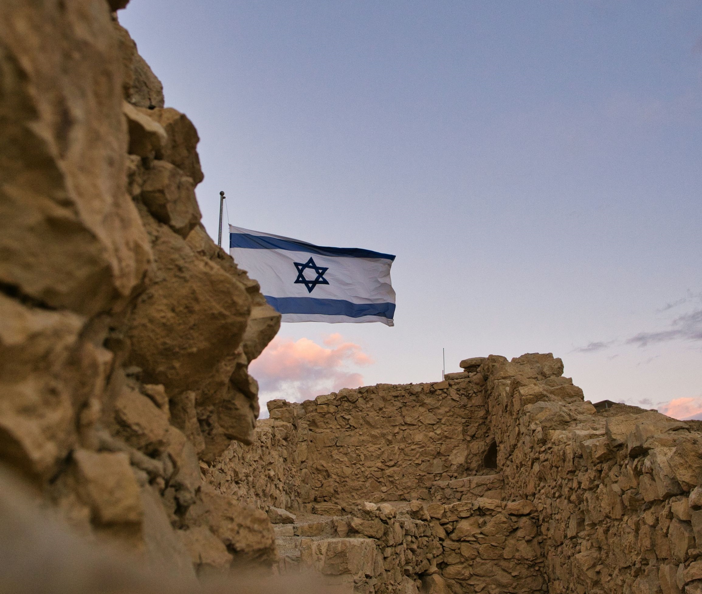 Γιατί το Ιράν μισεί το Ισραήλ: Πώς οι δυο χώρες έγιναν ορκισμένοι εχθροί