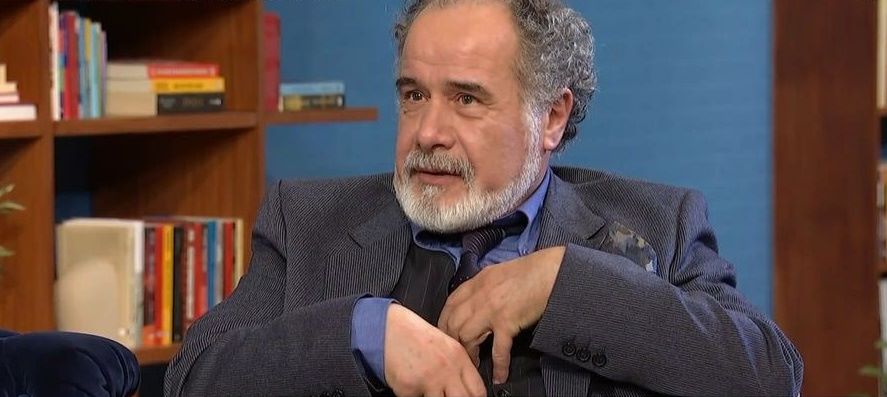 Θοδωρής Κατσαφάδος παράσταση: «Είναι πολύ δυσάρεστο να νιώθεις ανεπιθύμητος»