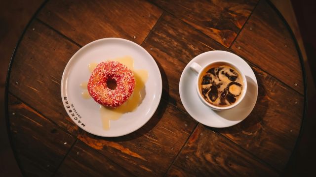 Coffee Badging: Η νέα εργασιακή συνήθεια μετά την πανδημία