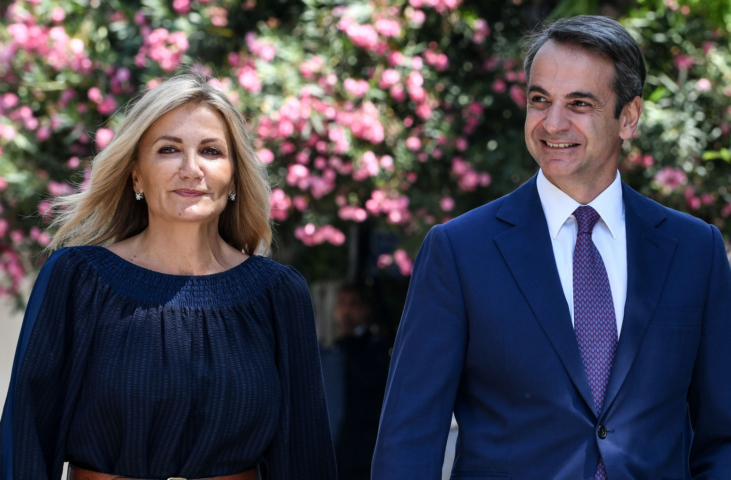 Μητσοτάκης ΗΠΑ: Με τη Μαρέβα στην τελετή αποφοίτησης του γιου τους Κωνσταντίνου