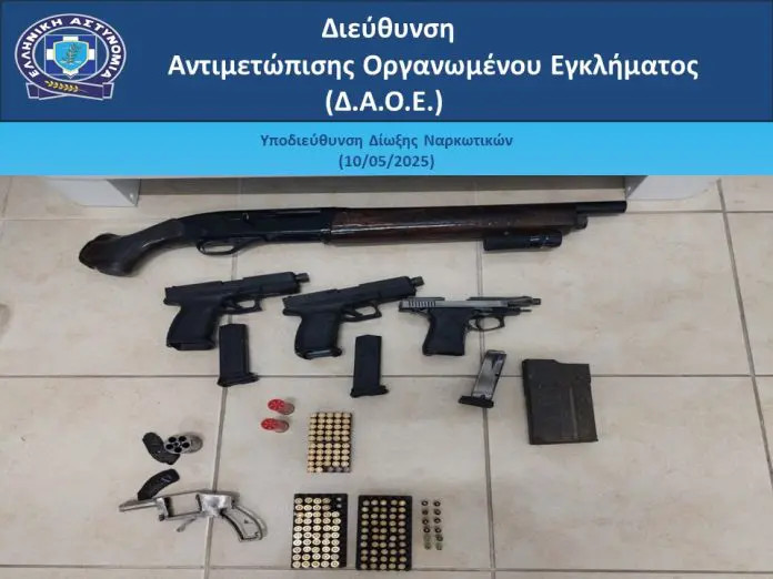 Χτύπημα του ελληνικού FBI σε οργάνωση που εμπορευόταν όπλα και ναρκωτικά