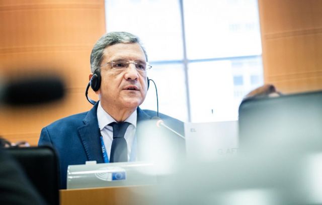 Αυτιάς από Στρασβούργο: Ανάγκη για σταθερή οικονομία με κοινωνικές παροχές