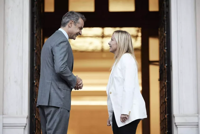 Μητσοτάκης Ρώμη: Ανακοινώσεις για τα τρένα τη Δευτέρα