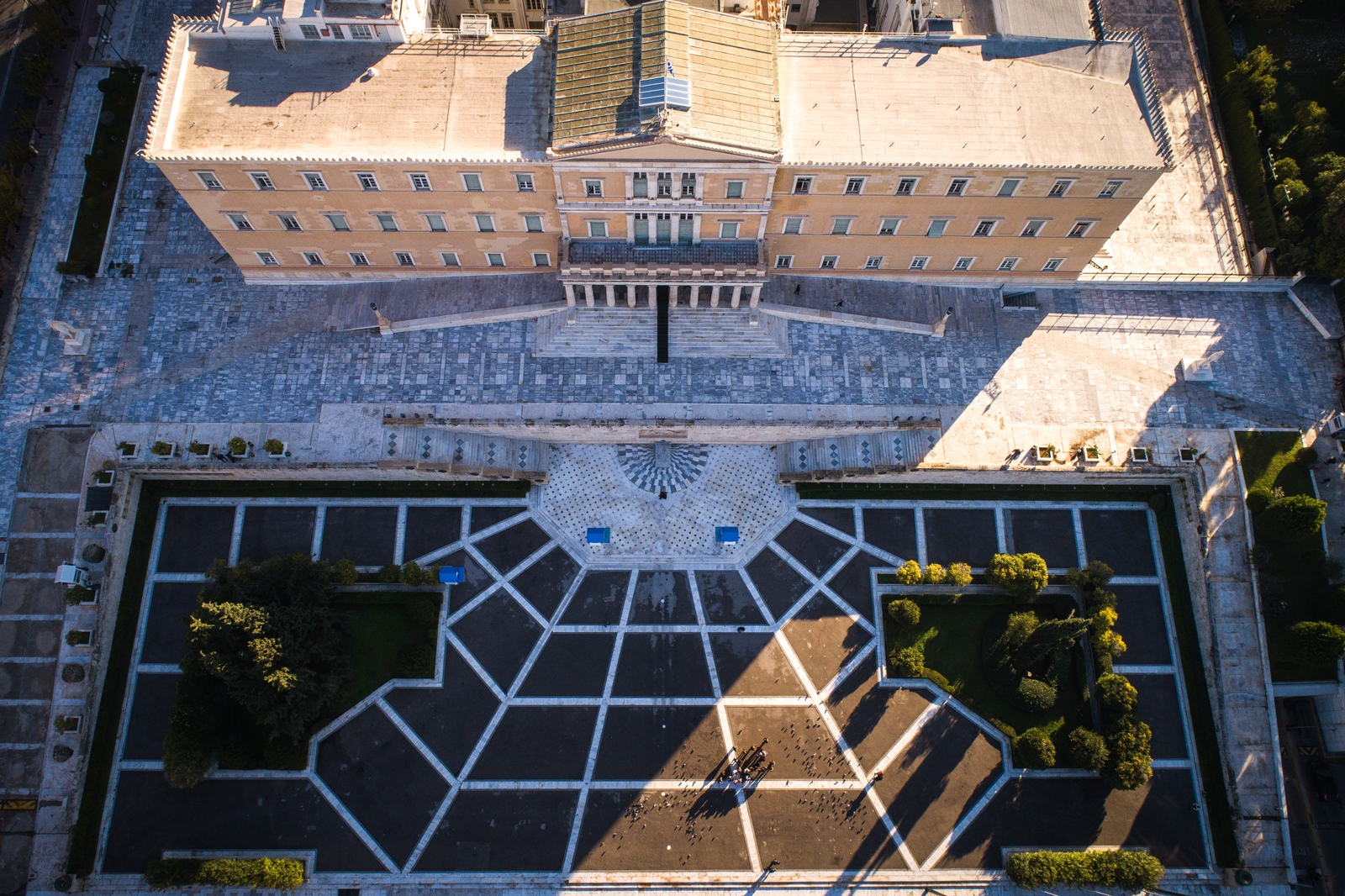 Βουλή: Με 297 βουλευτές θα λειτουργεί πλέον η Ολομέλεια