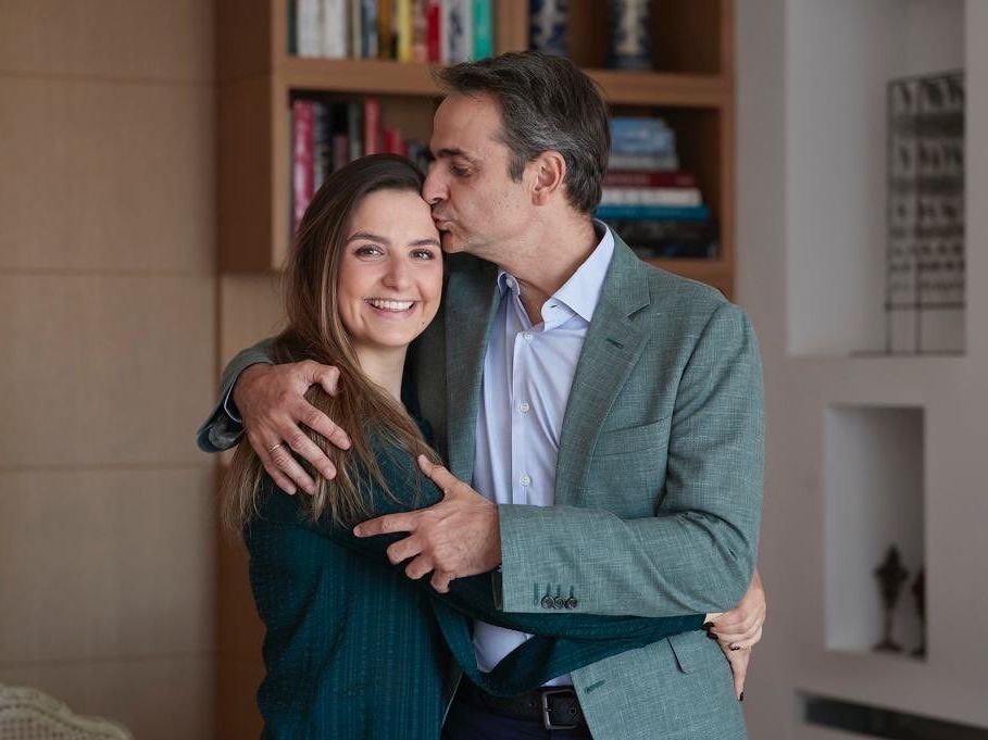 Σοφία Μητσοτάκη: Οι ευχές του πρωθυπουργού στην κόρη του