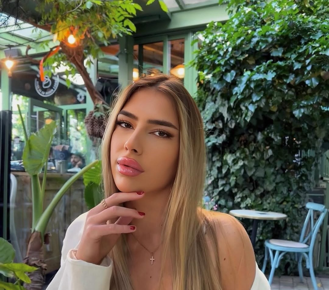 Μαυροβούνιο: 19χρονη έλυσε τη ζώνη από αλεξίπτωτο πλαγιάς και σκοτώθηκε μπροστά στα μάτια λουομένων
