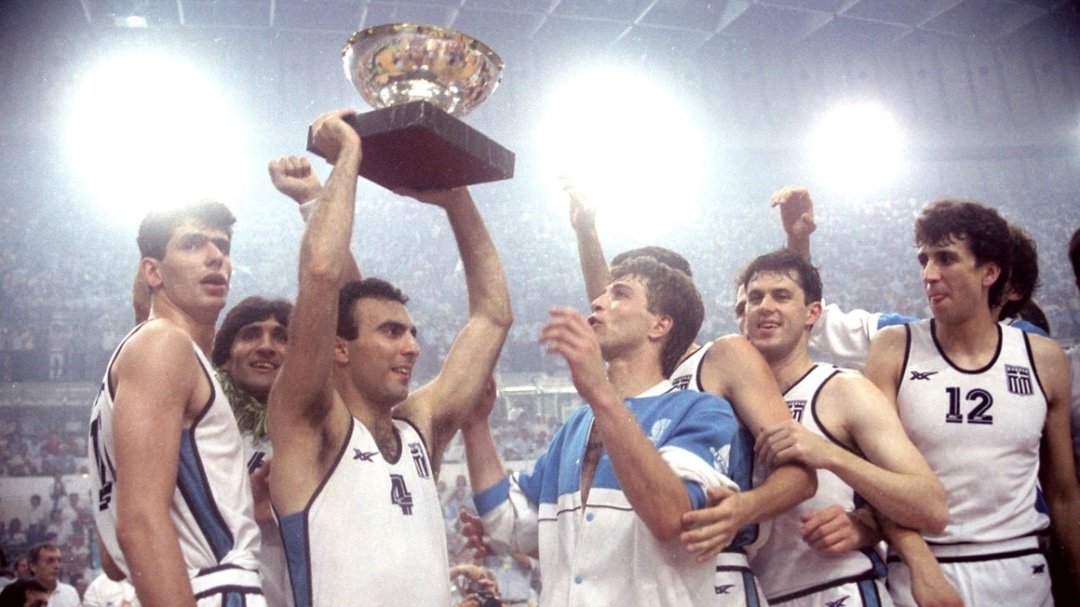 14 Ιουνίου 1987: Η νύχτα που η Ελλάδα στέφθηκε βασίλισσα της Ευρώπης