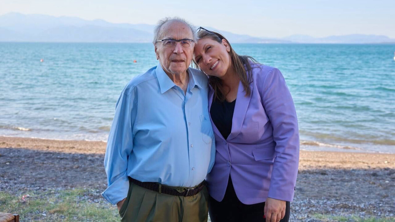 Ζωή Κωνσταντοπούλου για τα γενέθλια του πατέρα της: «Σε ευχαριστώ για όλα όσα μου έχεις δώσει»